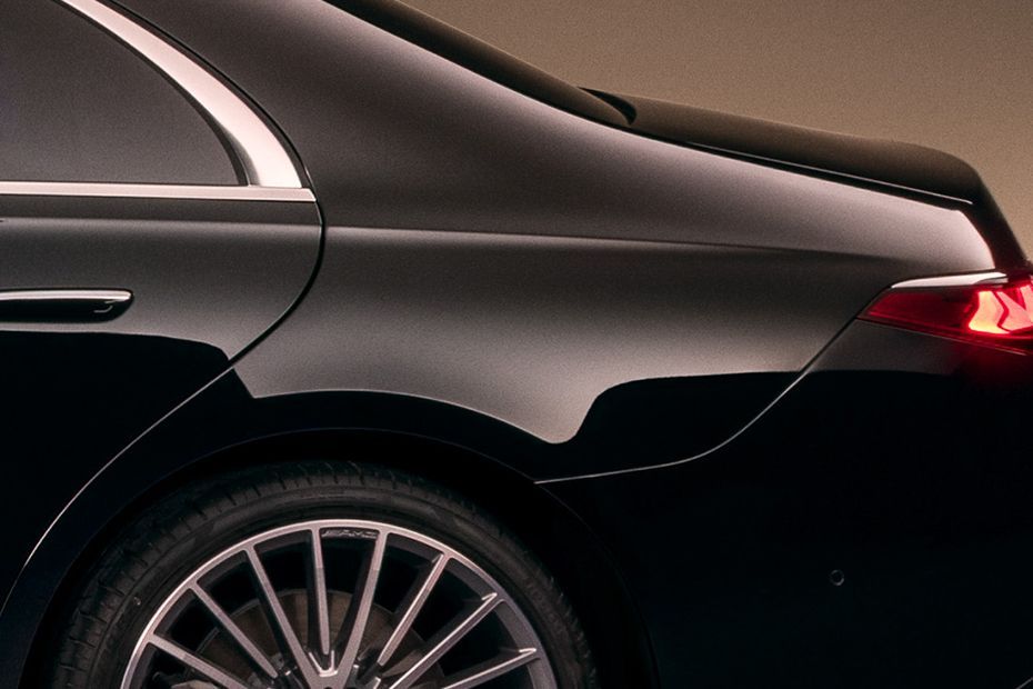 Rear Fender Image of S Class Facelift