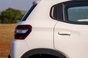 Rear Fender Image of C3