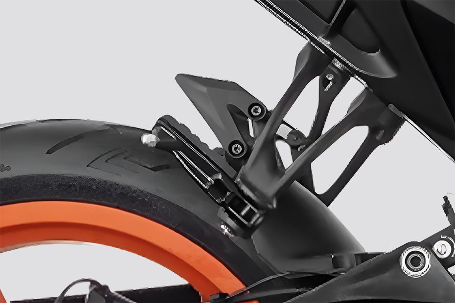 Rear Footpeg of 390 Duke R