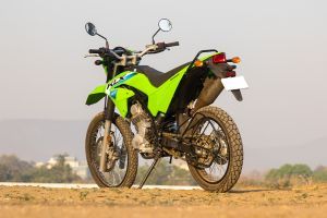 Rear Left Three Quarter View of KLX230