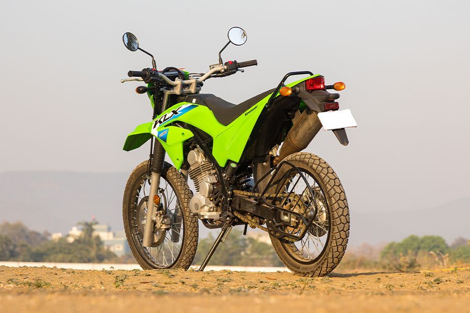 Rear Left Three Quarter View of KLX230