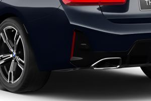 Rear Reflector Image of 3 Series Long Wheelbase