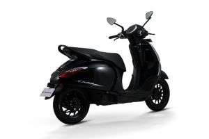 Rear Right Three Quarter View of Chetak