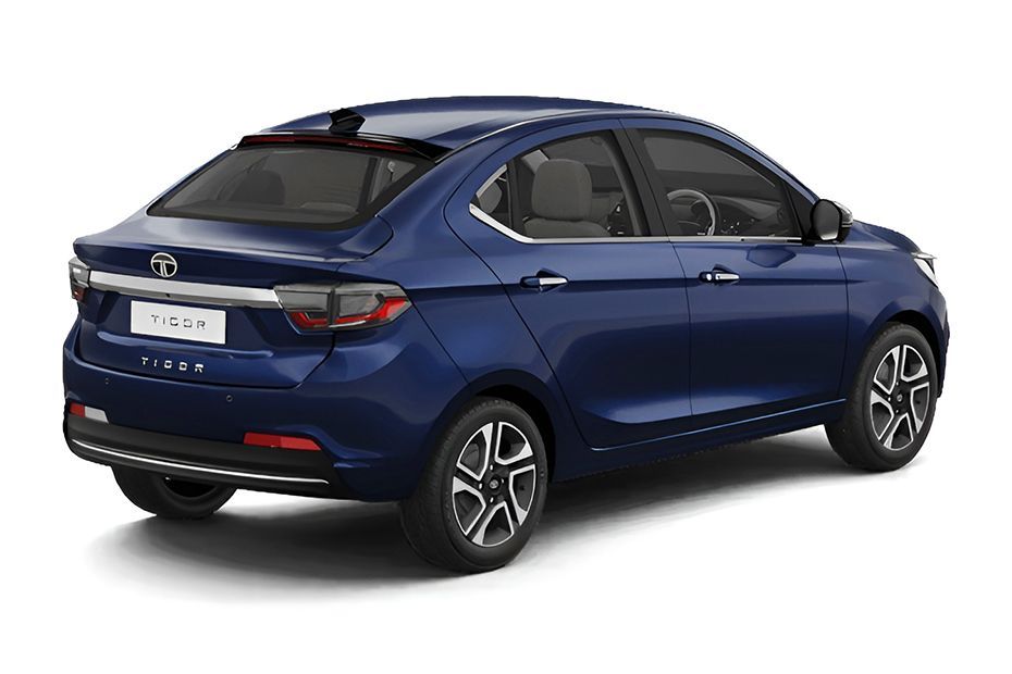 Rear Right Three Quarter View Image of Tigor