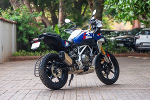 Rear Right Three Quarter View of F 450 GS