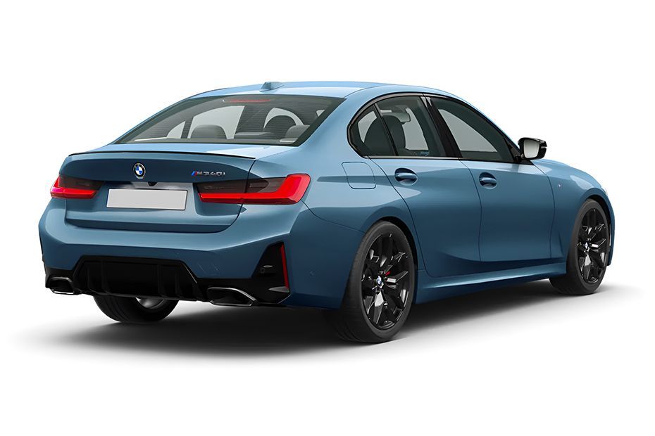 Rear Right Three Quarter View Image of 3 Series