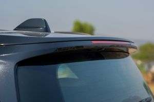 Rear Spoiler Image of Meridian