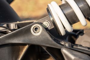 Rear Suspension Adjustment of 390 Duke