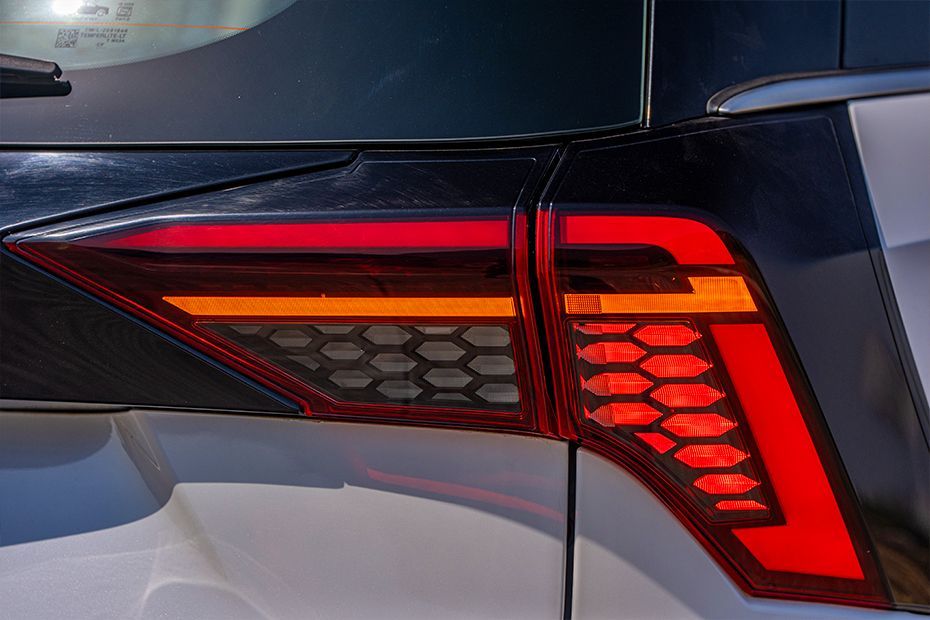 Turn Indicator (Rear) Image of XEV 9S