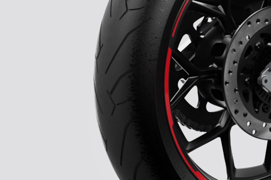 Rear Tyre of F77