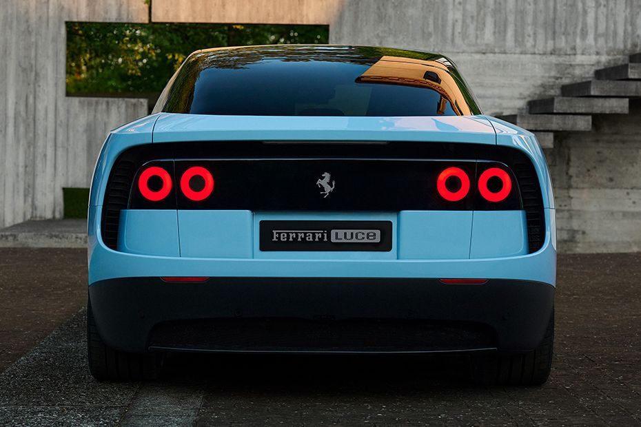 Rear View Image of Luce
