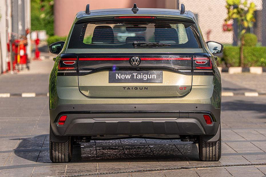 Rear View Image of Taigun