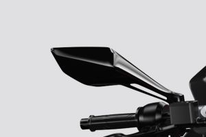 Rear View Mirror(Front View) of Model_