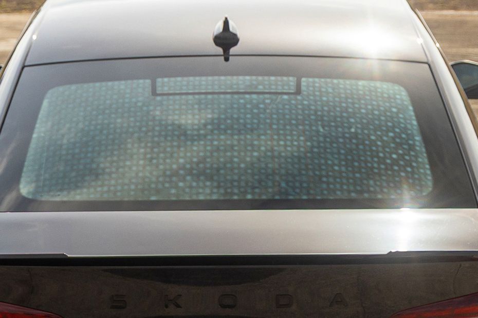 Rear WindShield Image of Octavia RS