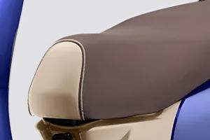 Rider Seat of iQube S