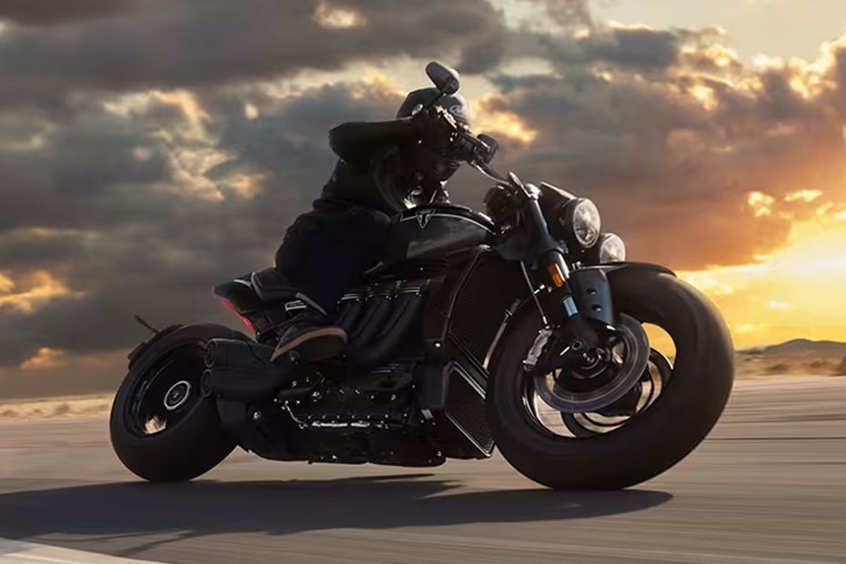 Riding: Front Right Quarter View of Rocket 3
