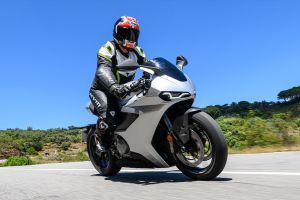 Riding: Front Right Quarter View of Manx R