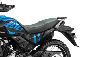 Seat of XPulse 200 4V