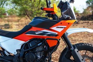 Side Fairing of 390 Adventure