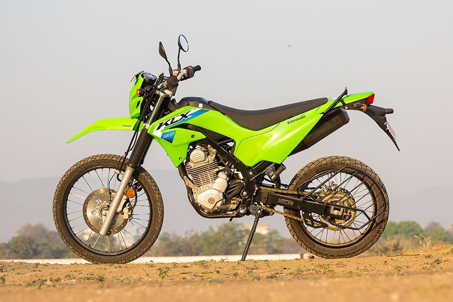 Side Profile View (Left) of KLX230