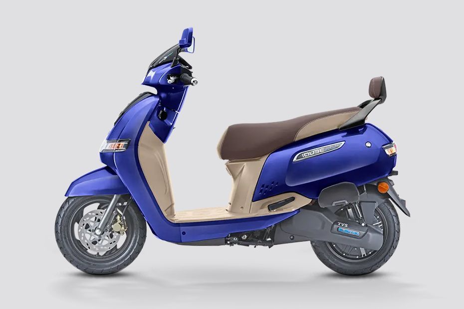Side Profile View (Left) of iQube S