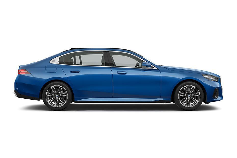 Side Profile View (Right) Image of 5 Series