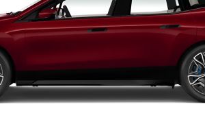Side Skirt Image of iX
