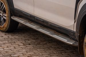 Side Step Image of Majestor
