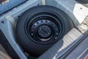 Spare Tyre Image of C3