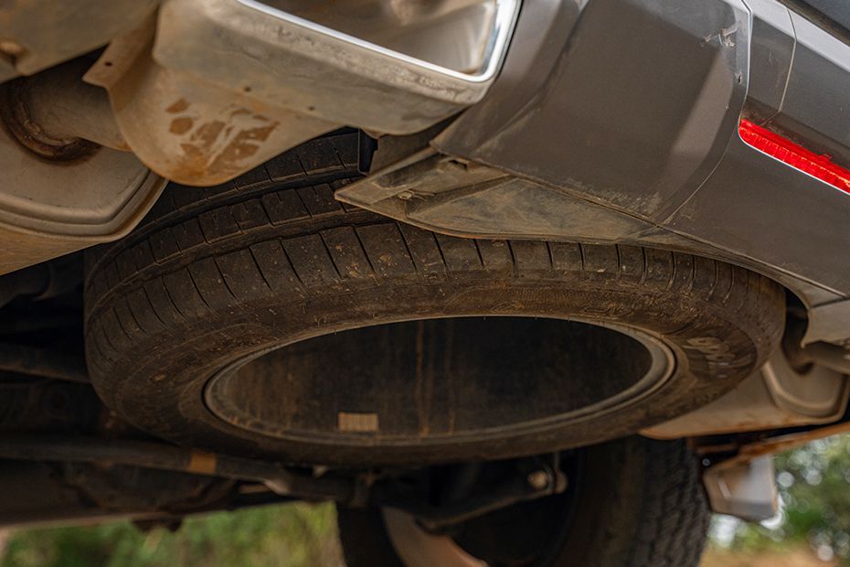 Spare Tyre Image of Majestor