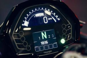 Tachometer of Street Triple 765