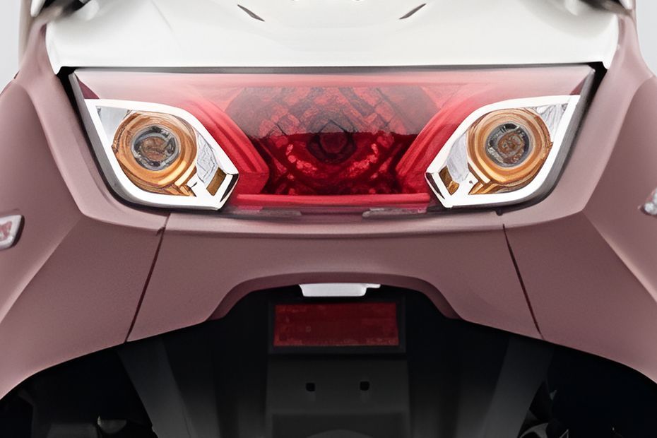 Tail Lamp of Jupiter 125