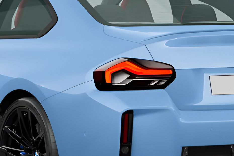 Taillight Image of M2