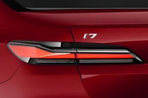 Taillight Image of i7