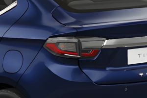 Taillight Image of Tigor