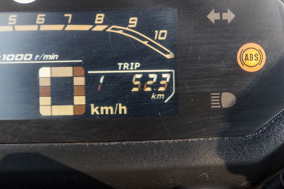 Trip Meter Image of FZ-RAVE