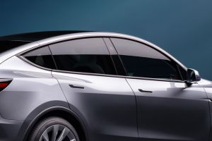 Window Line Image of Model Y