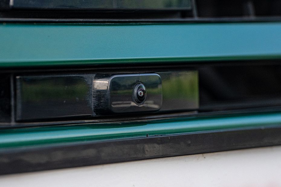 360 Degree Camera (Front) Image of Countryman C