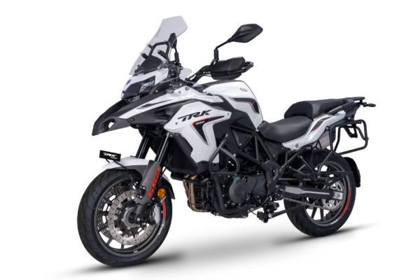 Benelli TRK 552 Images Benelli TRK 552