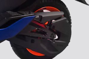 Chain Cover Image of 450 Apex