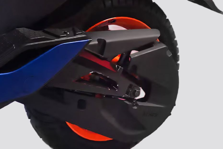 Chain Cover Image of 450 Apex
