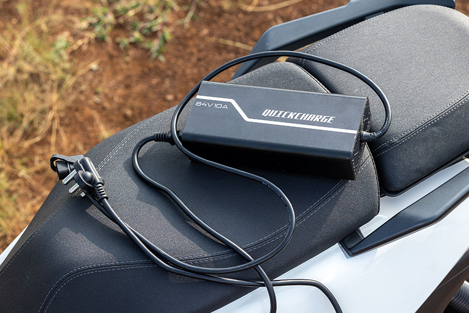 Charger of Hypevolt-R