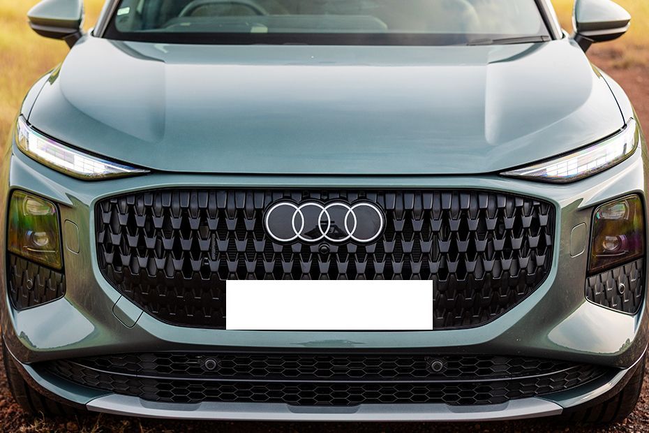 Daytime Running Lamps (DRL) Image of Q3 2026