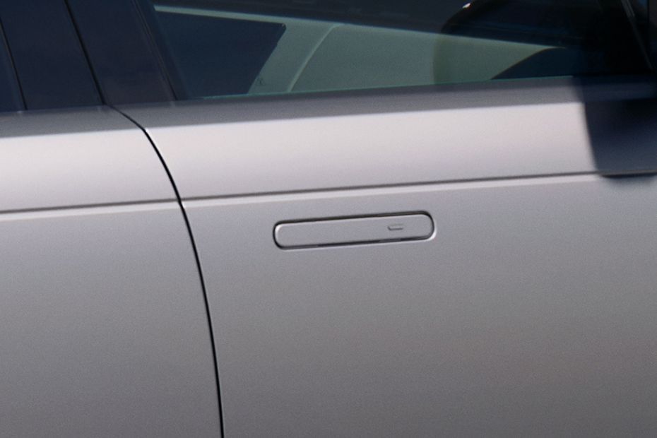 Door Handle Image of Range Rover Sport Electric