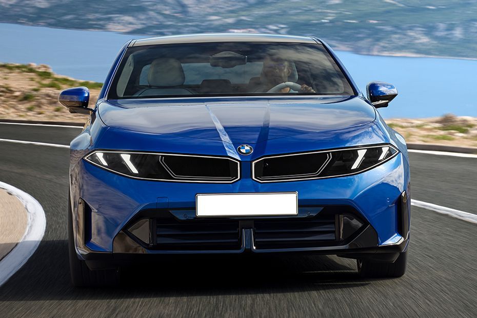 Driving: Front View Image of i3 2027
