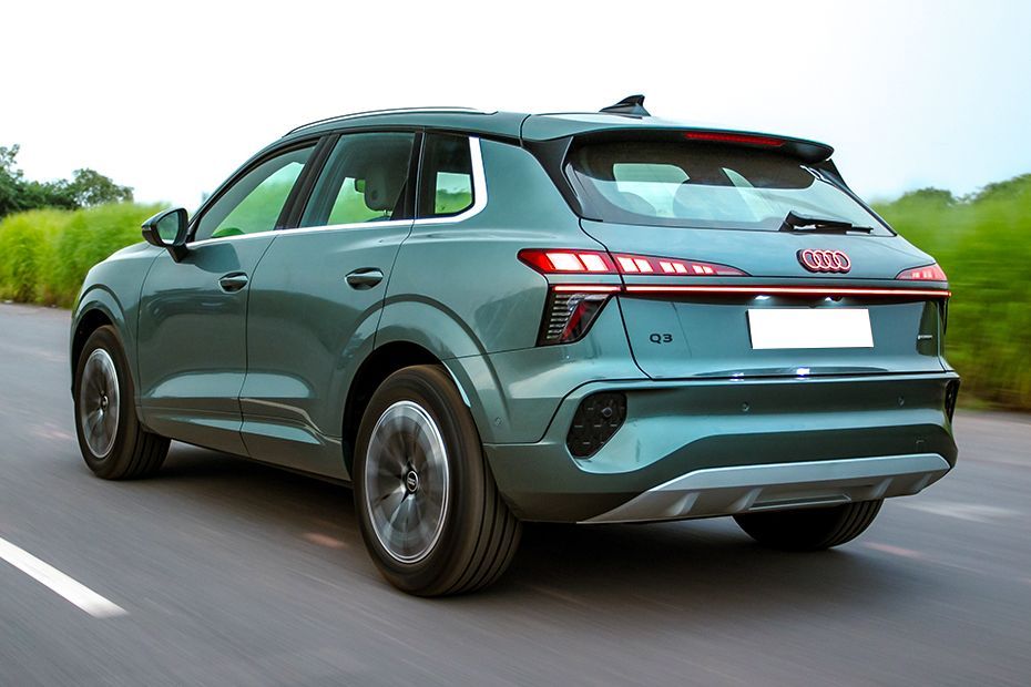 Driving: Rear Left Three Quarter View Image of Q3 2026