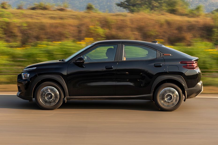 Driving: Side Profile (Left) View Image of Basalt