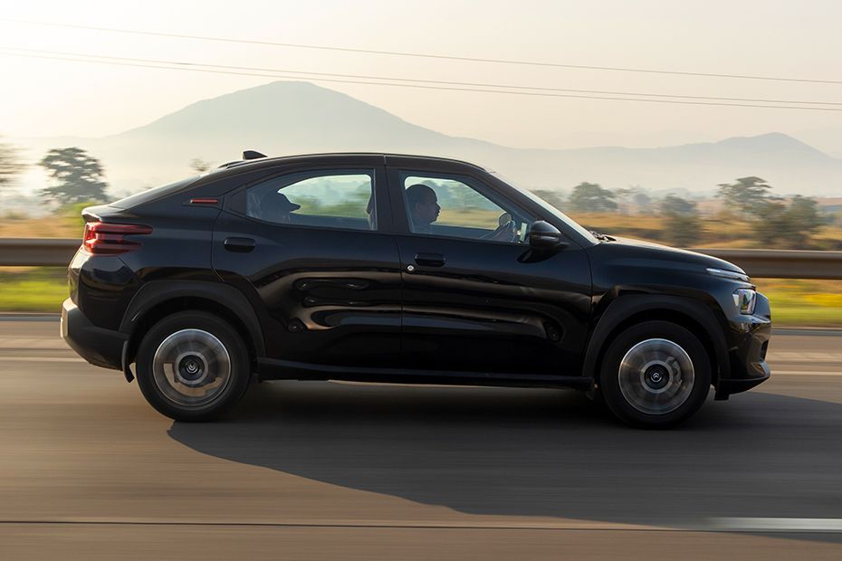 Driving: Side Profile (Right) View Image of Basalt