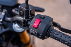 Engine Kill Switch of Xtreme 160R 4V