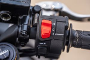 Engine Kill Switch of YZF-R2